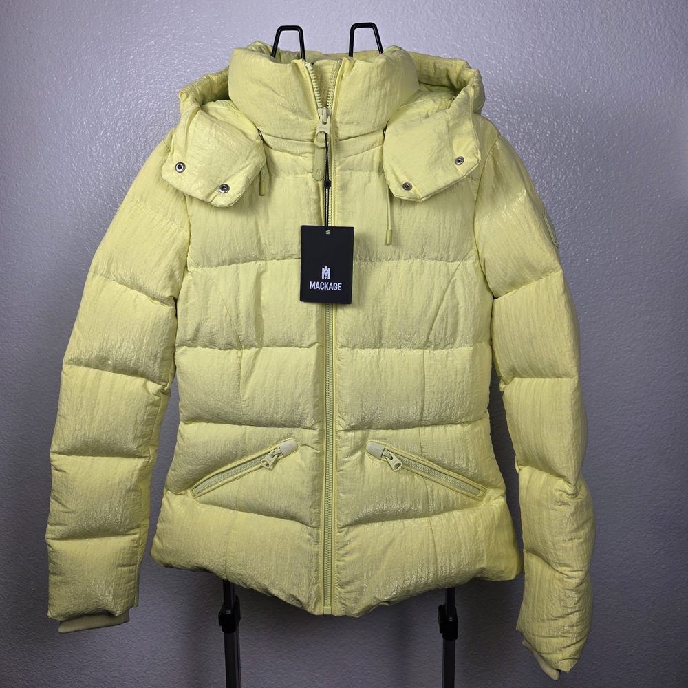 Mackage‎ Women’s Madalyn-TR Down Jacket Pale Lime Detachable Hood Size M